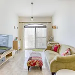 Charming 2Br Apt With Cosy Balcony In Marsascala By 360 Estates